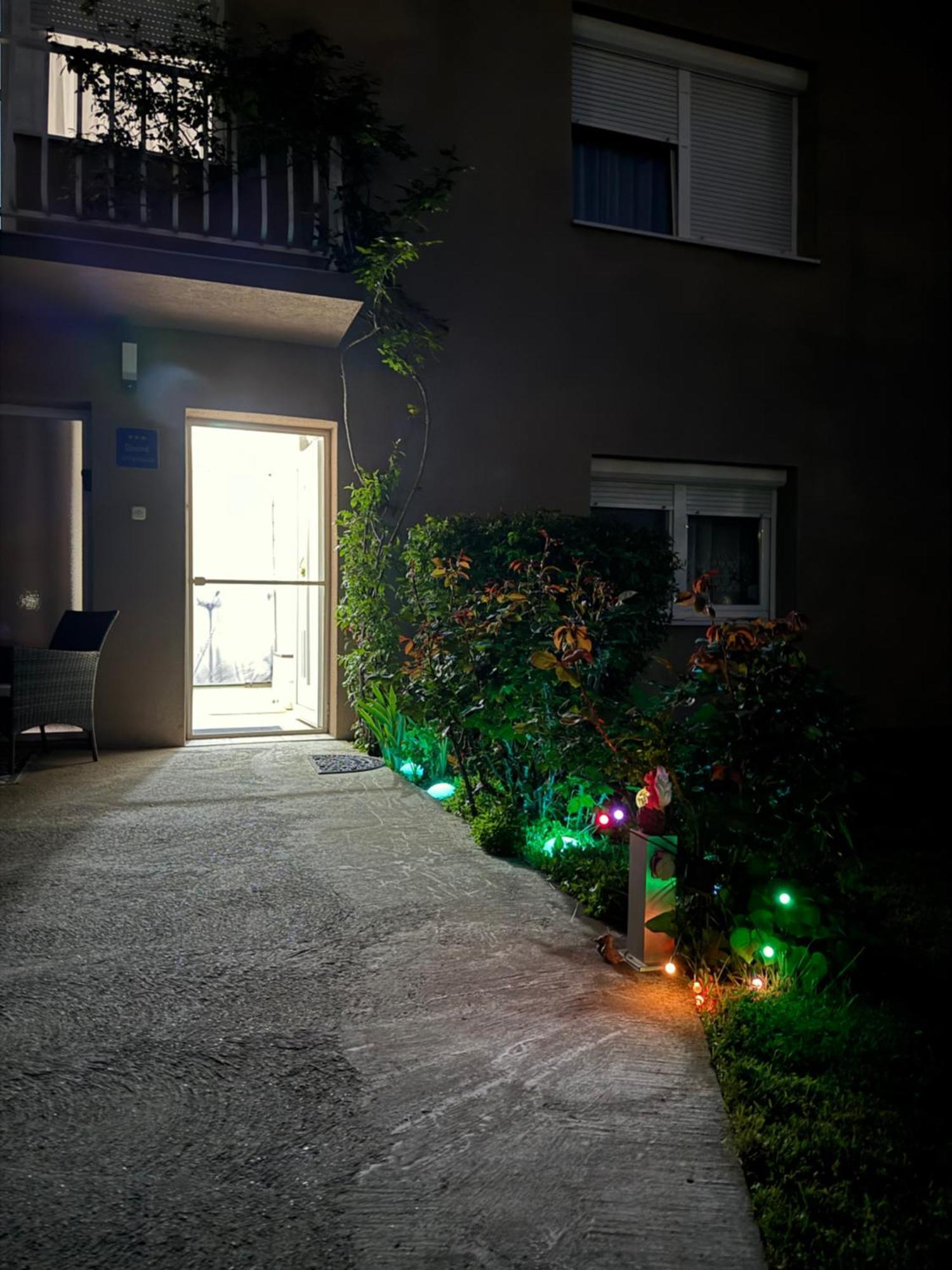 Apartman Hd Ðakovo Esterno foto